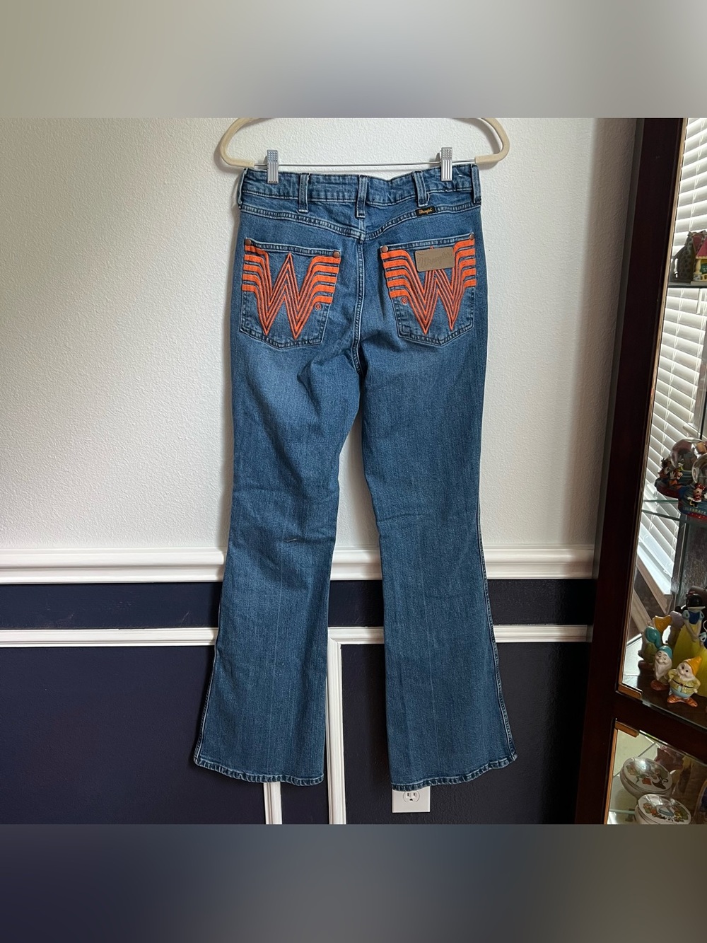 Wrangler x Whataburger Collab Limited Edition Blue Jeans Flare Style - Picture 9 of 14